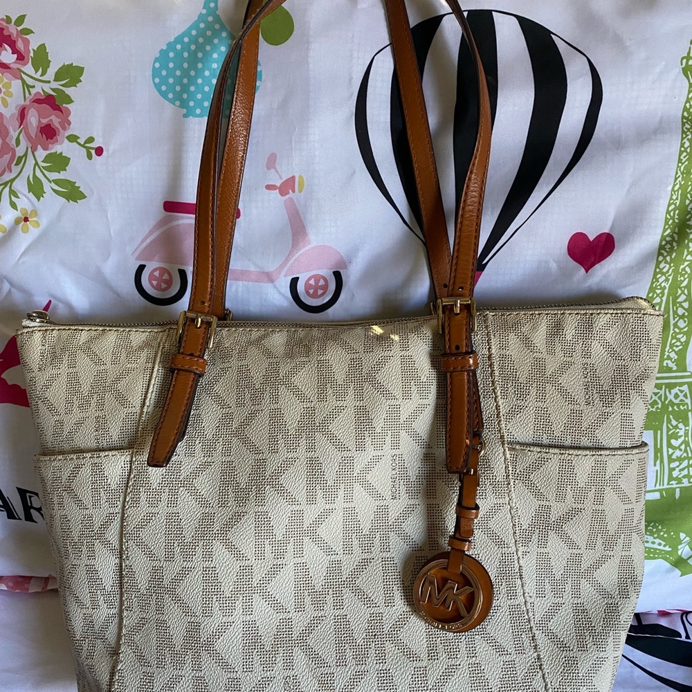 Michael Kors Purse